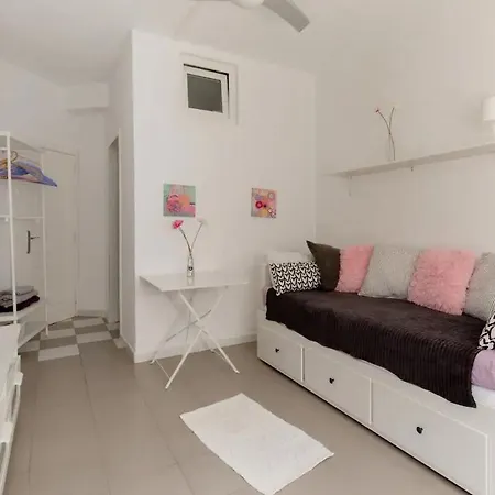 Apartament -patio Andaluz- Marbella