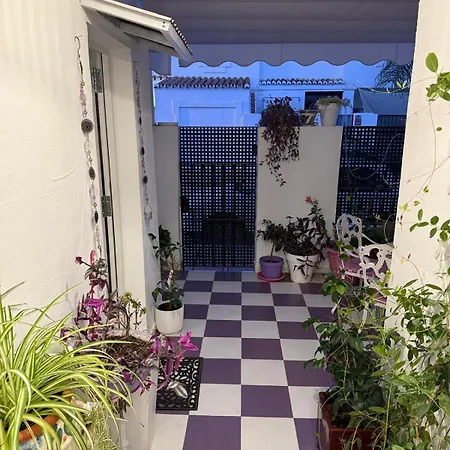 דירה -patio Andaluz- *