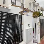 公寓 -patio Andaluz- 马尔韦利亚